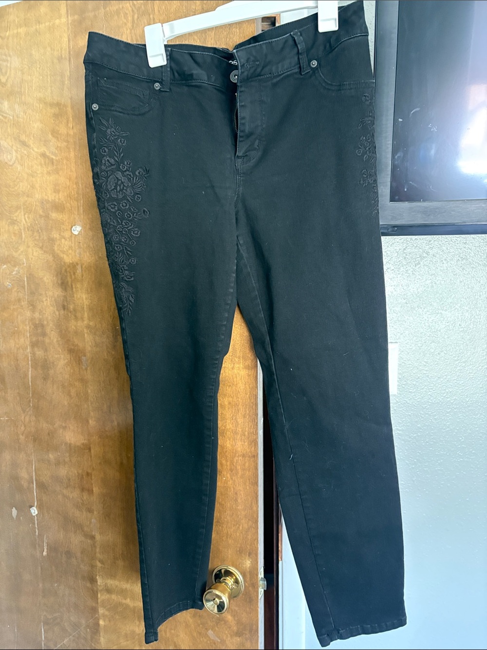 Maurices Black Jeans with Floral Embroidery  16 short